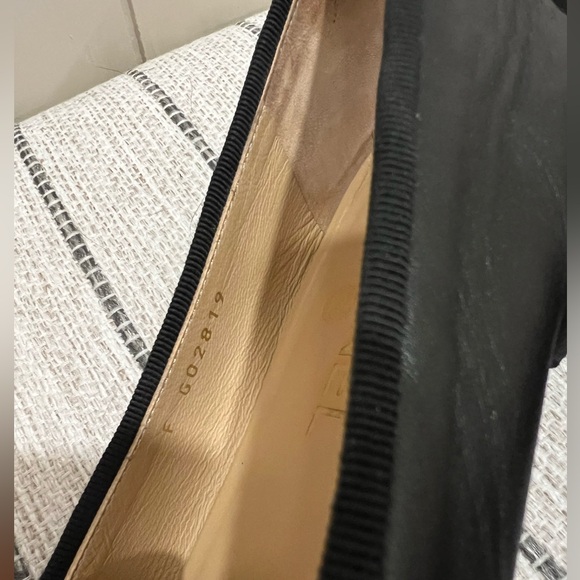 Authentic Chanel Black Ballet Flats with patent toe cap - Picture 5 of 10